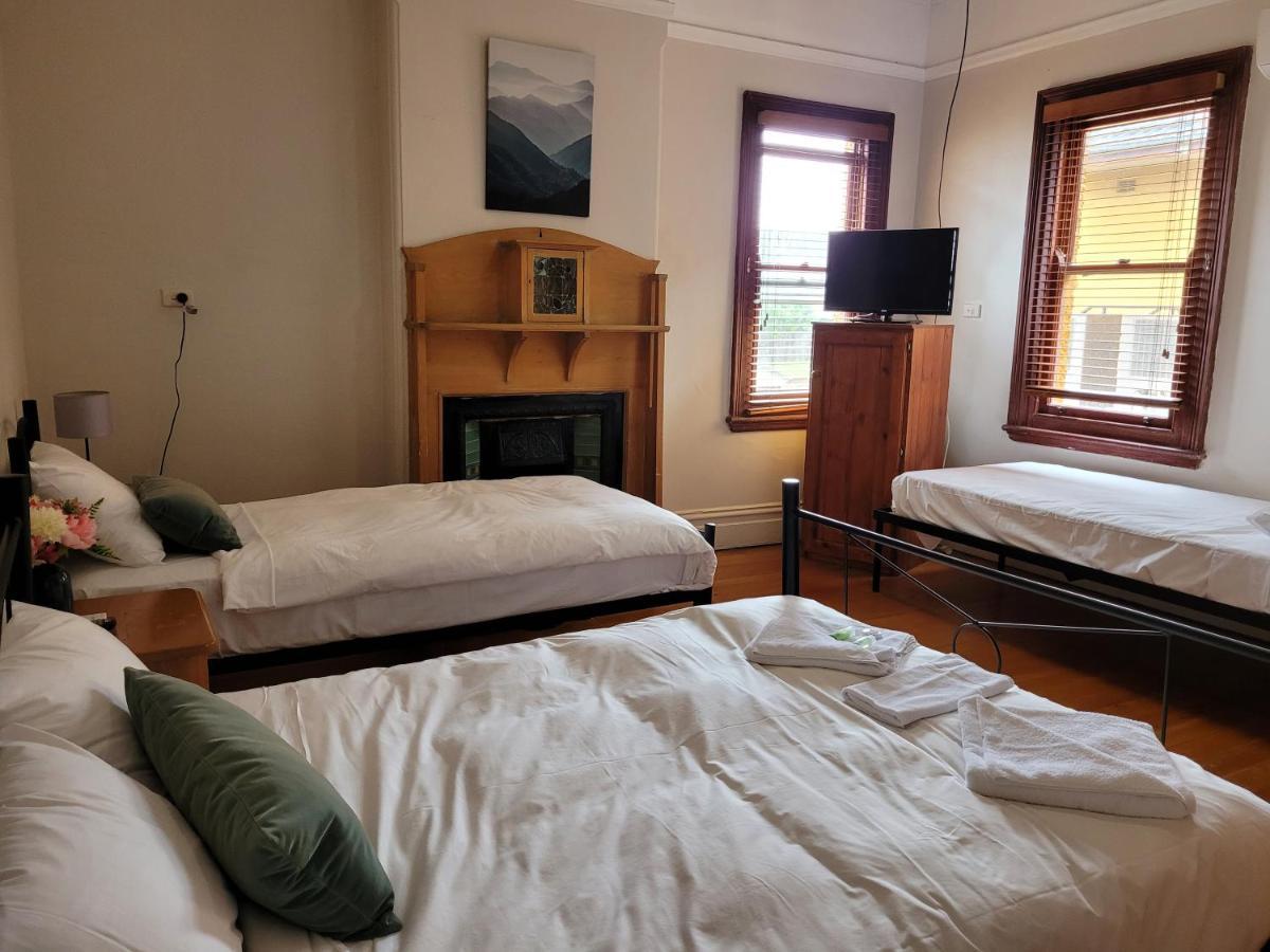Burwood Bed And Breakfast Cité de Cité de Sydney Extérieur photo