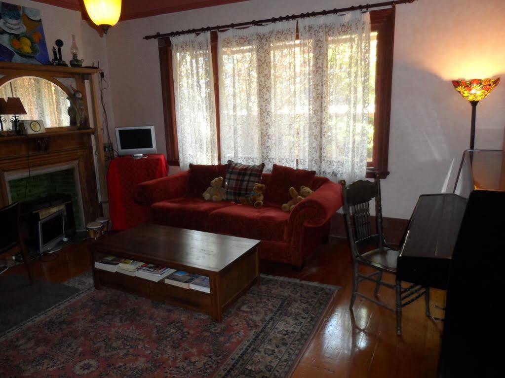 Burwood Bed And Breakfast Cité de Cité de Sydney Extérieur photo