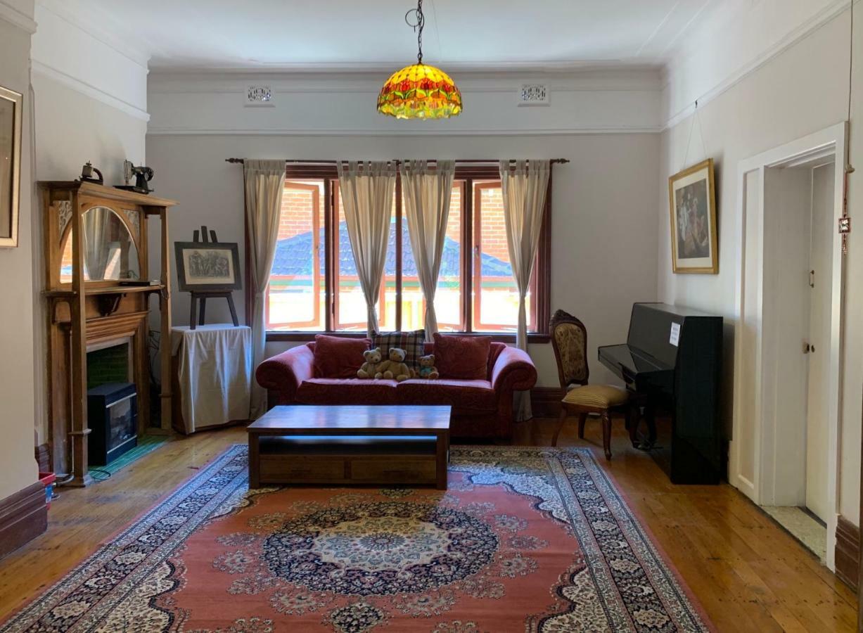 Burwood Bed And Breakfast Cité de Cité de Sydney Extérieur photo